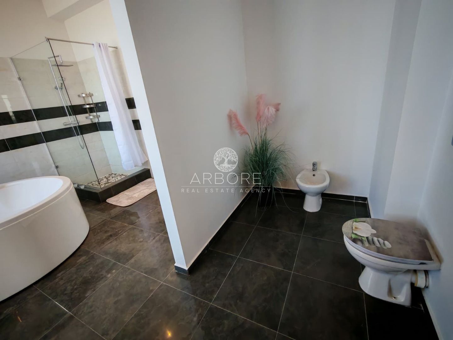 Penthouse 5 camere 250 mp lângă Ambasada SUA , zona Băneasa București - Poză 18