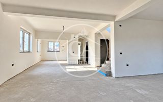 Casă de vânzare P+E cu 4 camere în zona Nufărul, Oradea - Poză 9