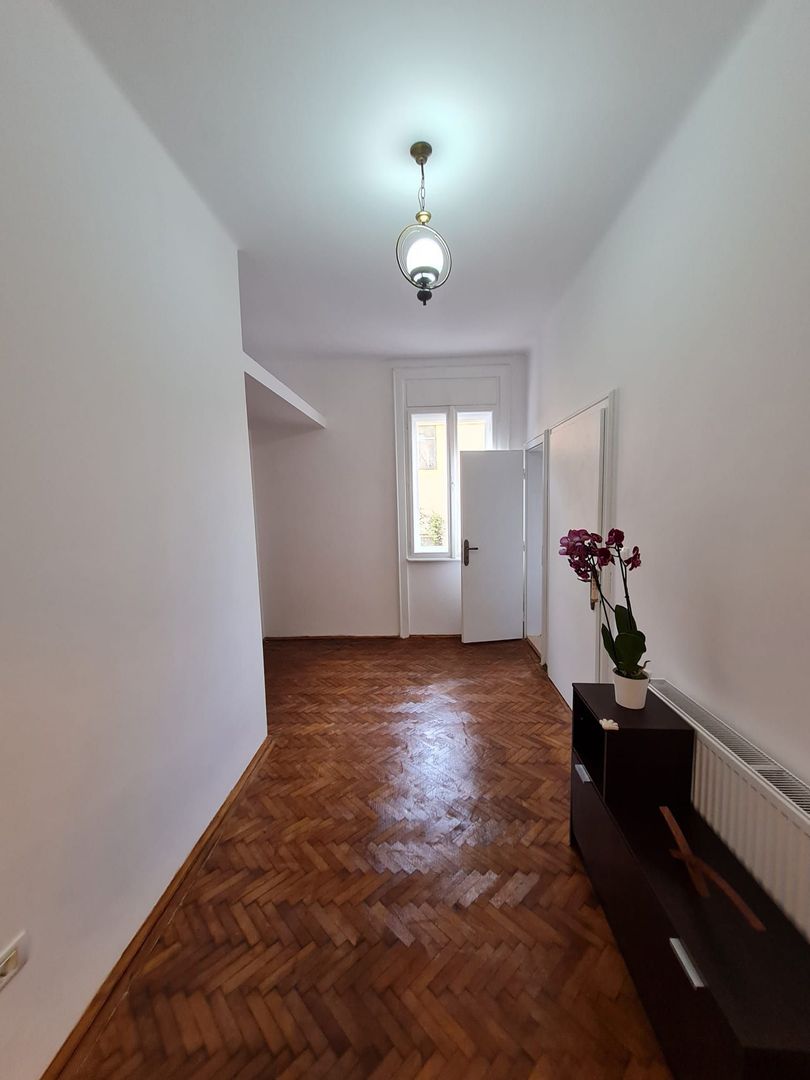 Vila individuala în complex - Poză 27