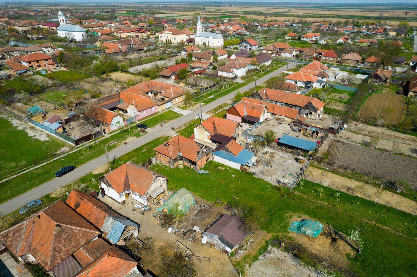 Casă la roșu în Comuna Bocsig, Arad - Poză 3