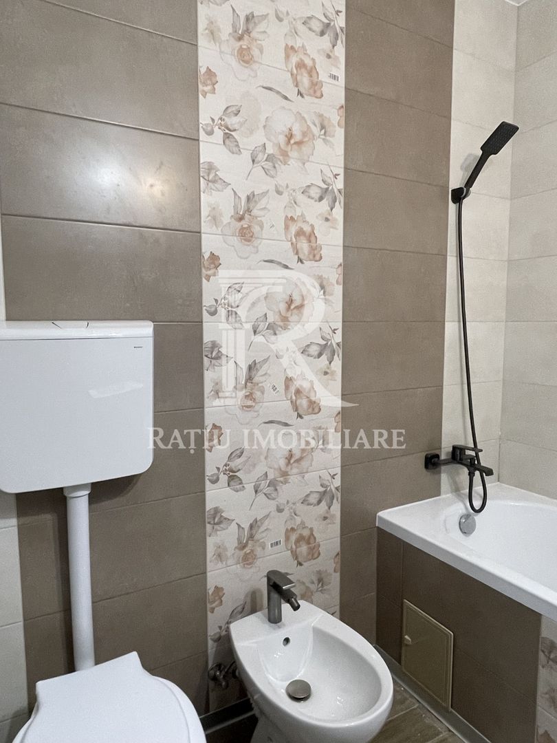 Casă de închiriat | Dublu front stradal | Iosia | Oradea - Poză 10