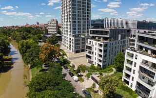 Apartament  la Isho cu vedere panoramica asupra orașului - Poză 23