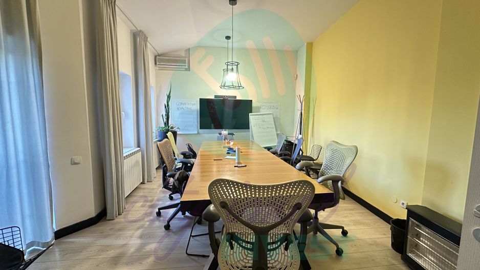 Casă renovată și consolidată, ideală pentru birouri sau activități comerciale - Poză 21