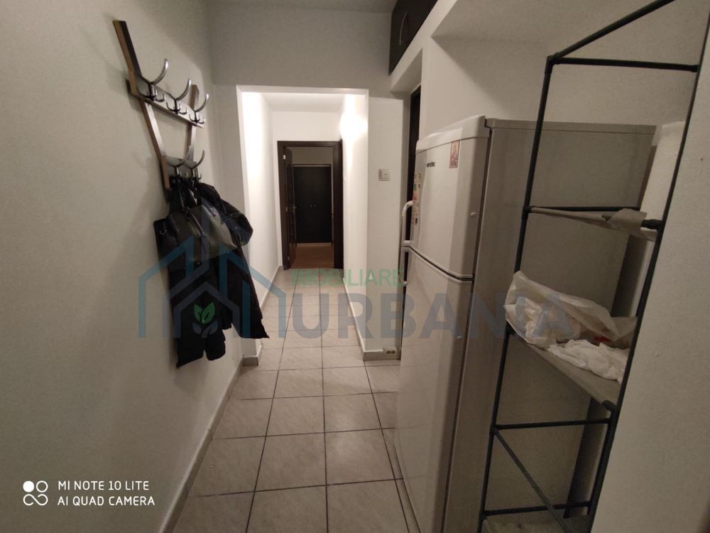 Inchiriez apartament cu 2 camere decomandat - Poză 2