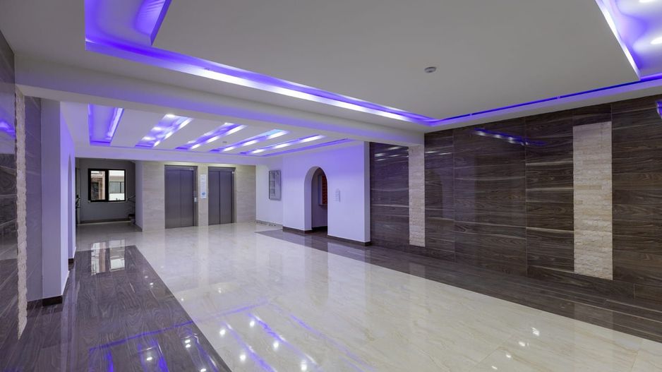 Coresi-Isaran apartament foarte spatios, 2 bai - Poză 15