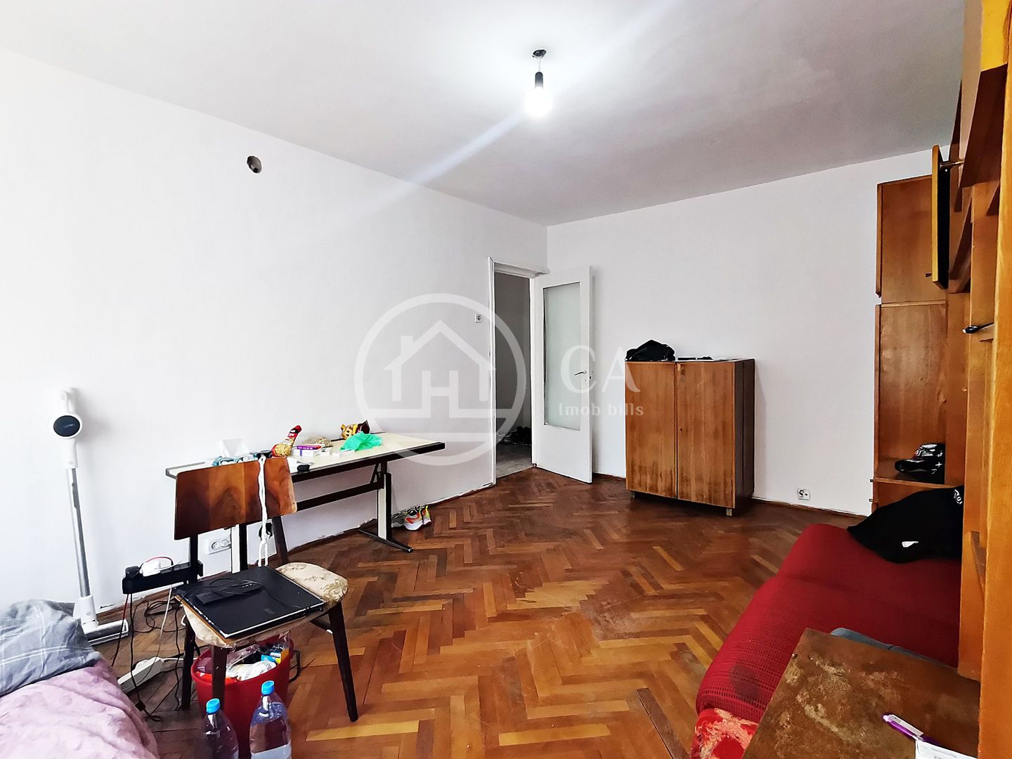 Apartament cu 3 camere de vanzare in zona Decebal, Oradea - Poză 3