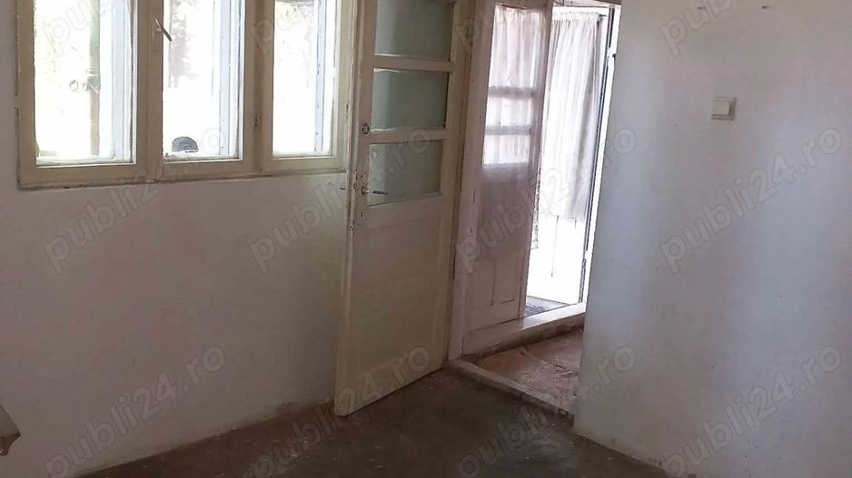 De vanzare casa 6 camere + curte, Rahova/Sos. Alexandriei - Poză 7