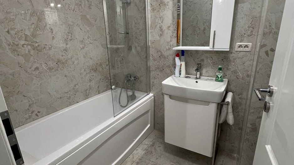 2 cam. Central Adress Residence | Loc parcare subsol 1  | Liberty Mall - Poză 7