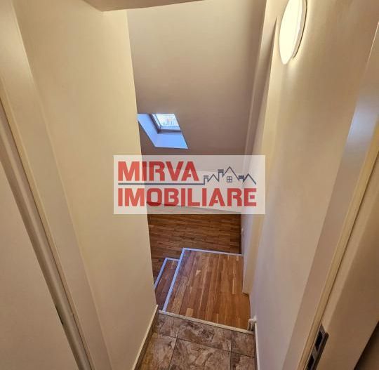 🏢 Spațiu de birouri – 5 camere, 3 băi – Mansardă vilă, Central - Poză 33