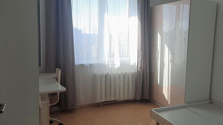 Apartament Luminos cu Vedere la Piscină – Berceni, Strada Izvorul Oltu - Poză 7