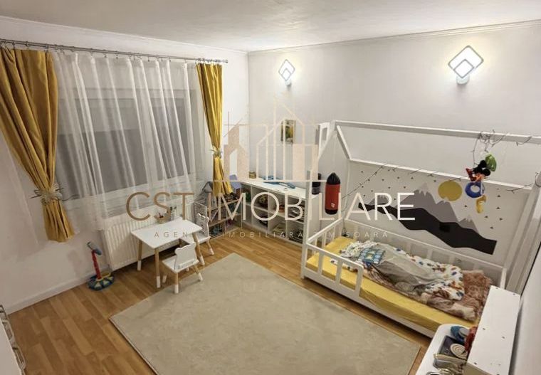 Apartament 4 camere - Decomandat - langa Shopping City - Poză 4