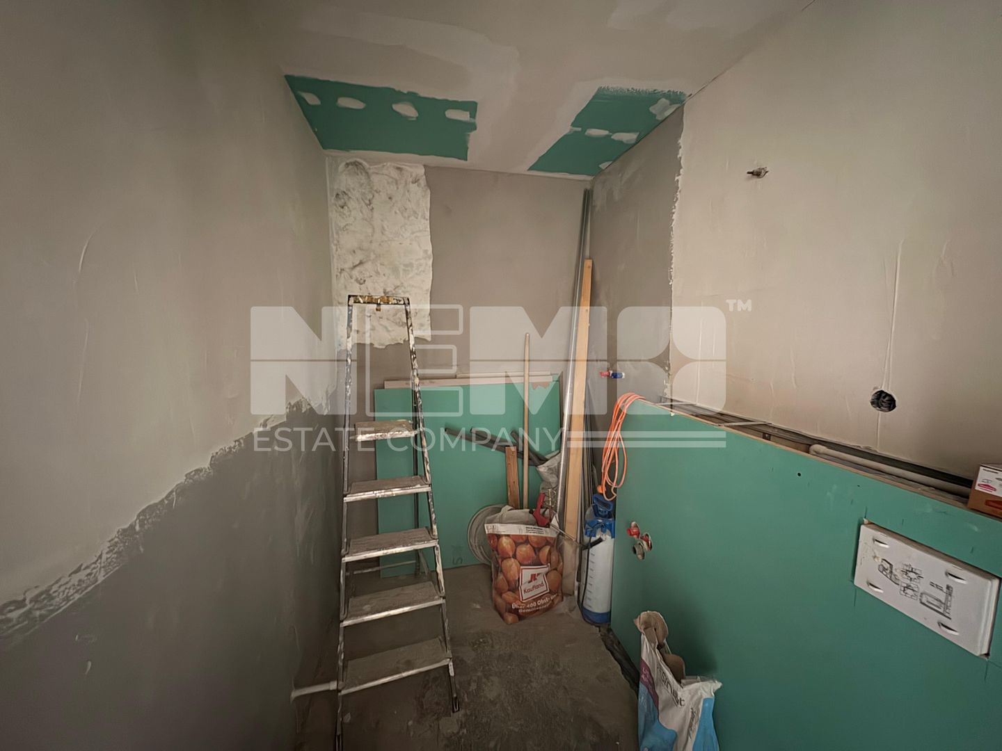 | Garsonieră 32 mp | Rădăuți | jud Suceava | - Poză 4