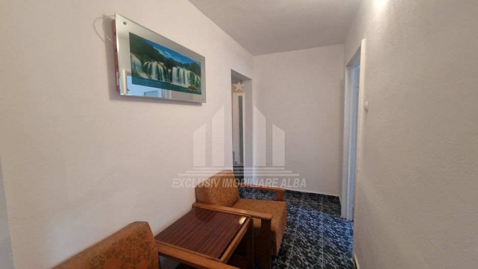 Apartament cu 3 camere de inchiriat, Centru - Poză 5