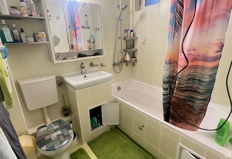 3 cam dec Circumvalatiunii-Cetatii  centrala aproprie - Poză 12