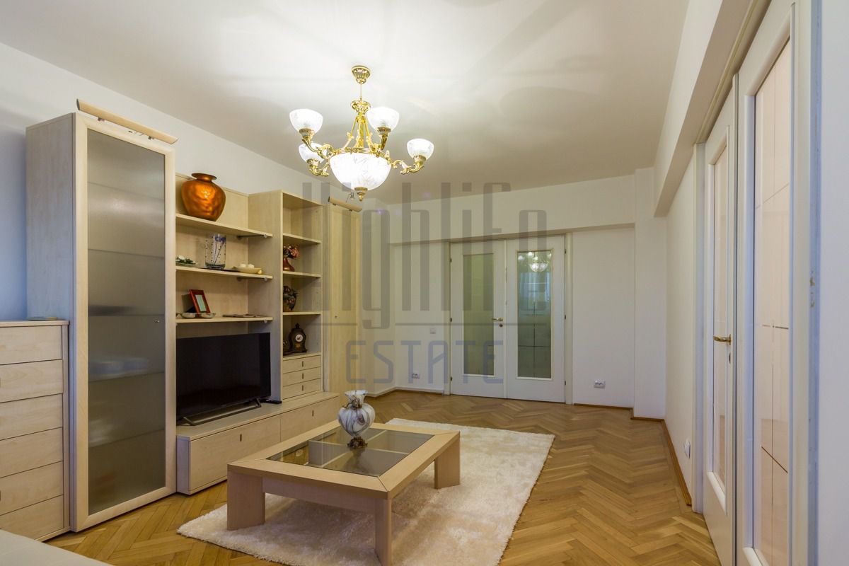 4 Camere de inchiriat, zona Libertății-vedere CASA POPORULUI - Poză 4