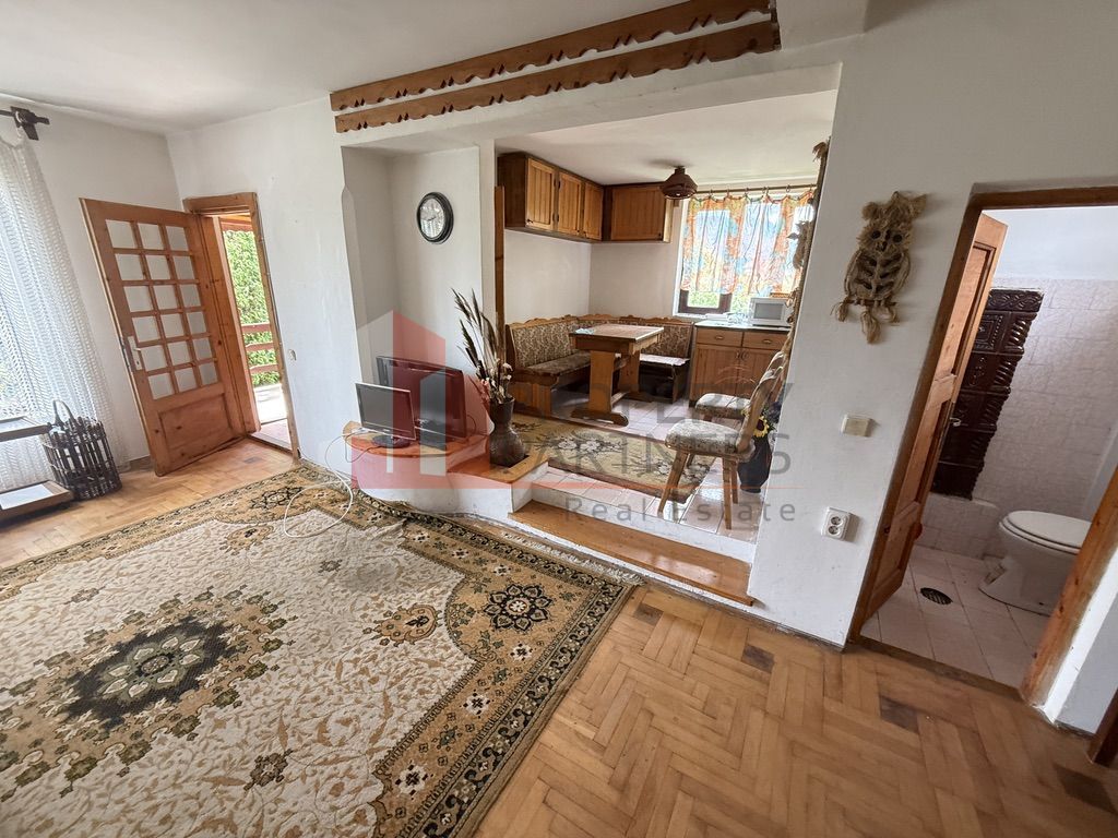 PROPIETAR URGENT Casa duplex BRAN arpox 300m utili, 1300mp teren - 2 case la pret de 1 apartament !! - Poză 12
