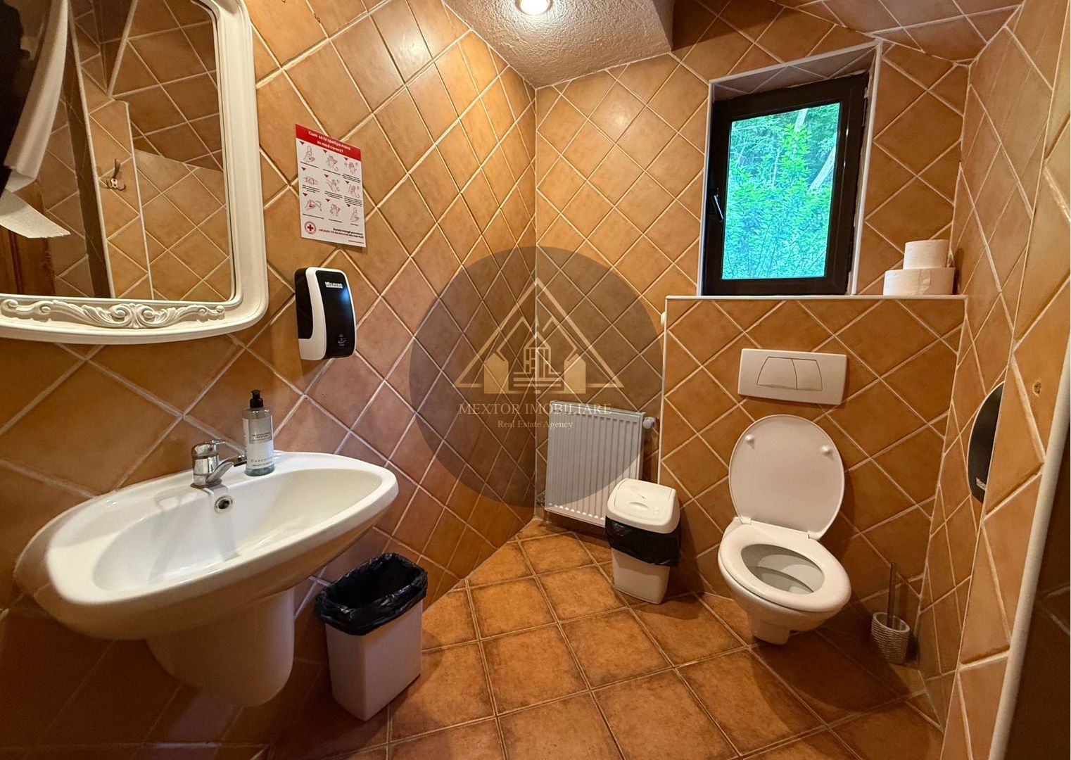 Afacere la cheie, Han, Pensiune, Restaurant - Poză 19