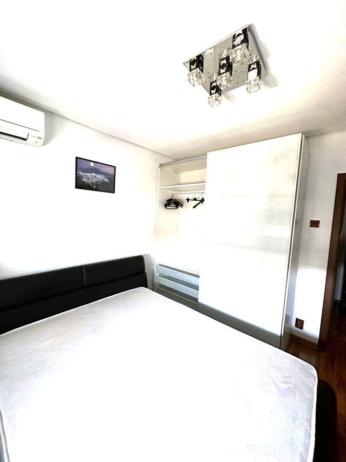 🏡 Închiriez Apartament cu 2 camere, lângă Auchan Titan, mobilat complet - Poză 5