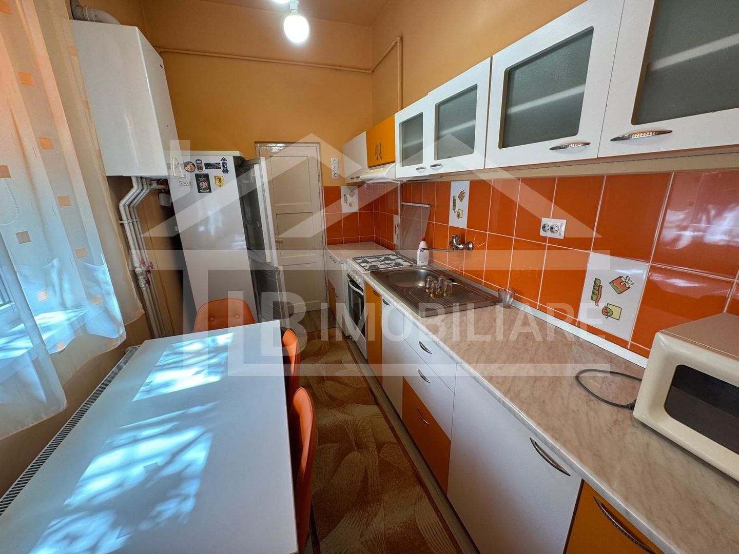 Casa cu 2 camere, 75mp, Zona TopMed Dorobantilor - Poză 6