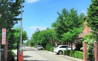 Corbeanca, inchiriez vila stil american, cu semineu si panouri solare - Poză 17