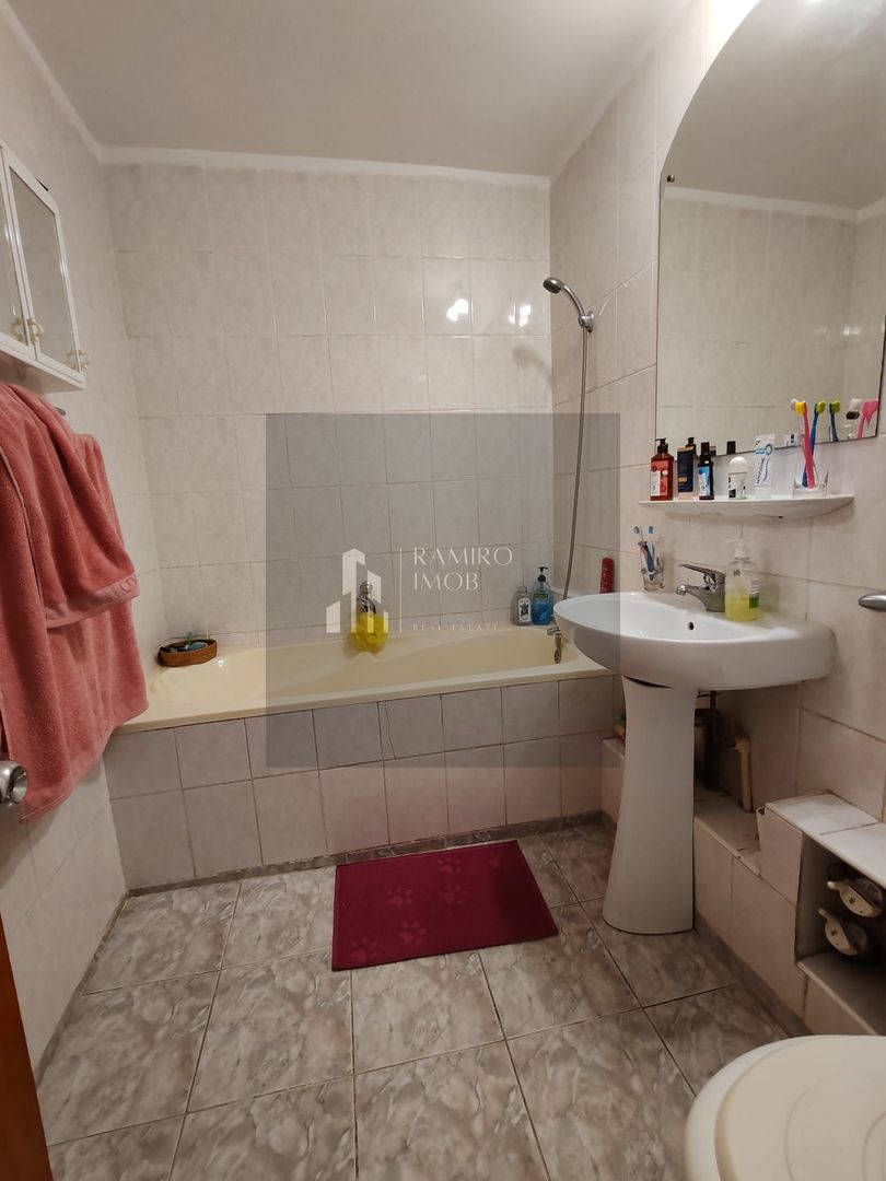 Apartament 4 camere, Brancoveanu/Izvorul Rece, 2 bai, 2 balcoane - Poză 18