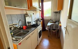 Garsonieră decomandată  zona centrală 30,29 M² - Poză 3