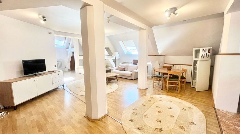 2 Camere în Duplex Elegant | 100 mp Vilă Dorobanți – Aproape de Metrou - Poză 1