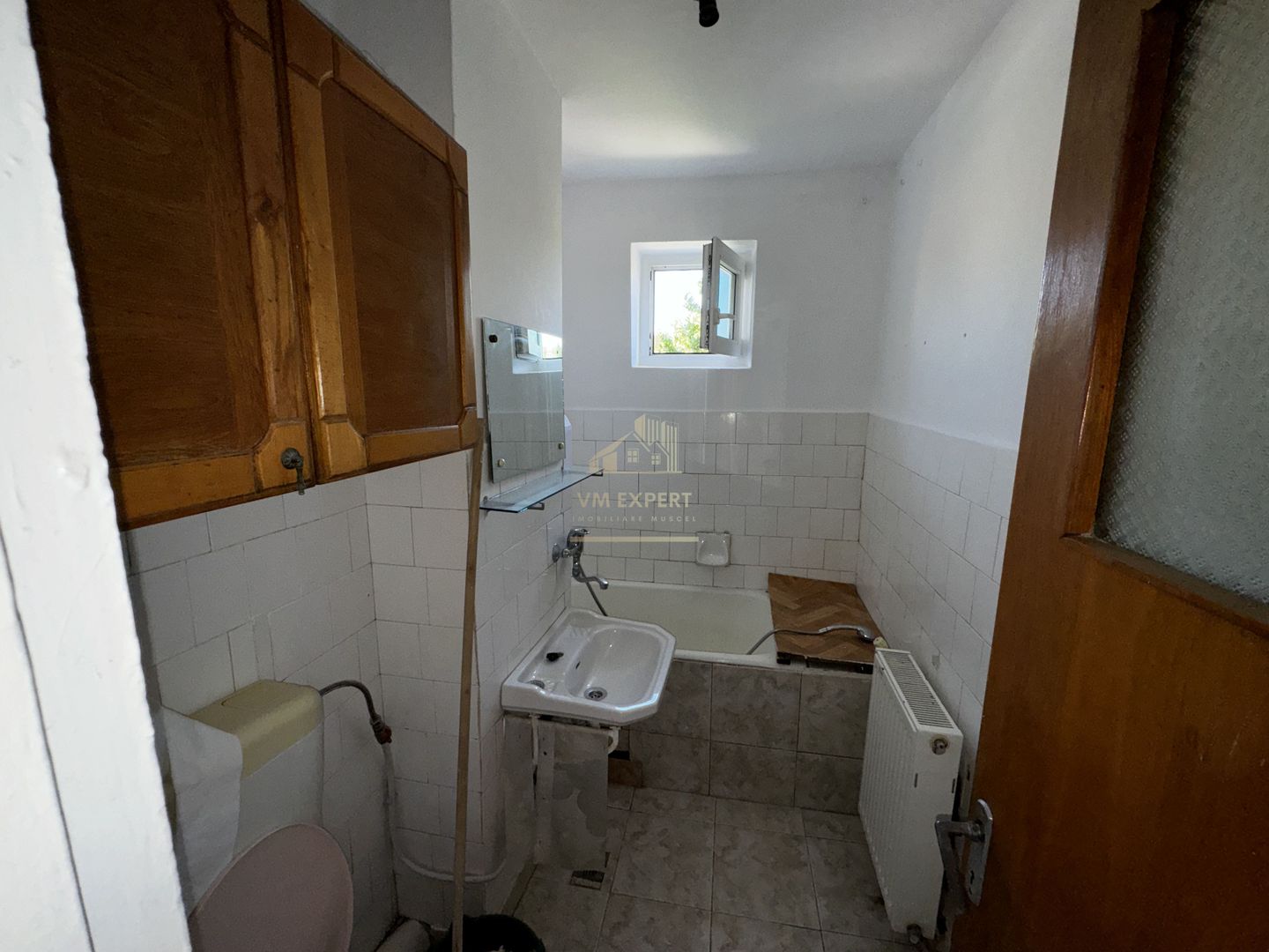 APARTAMENT 2 CAMERE, ETAJ 3, CAMPULUNG, ARGES - Poză 5
