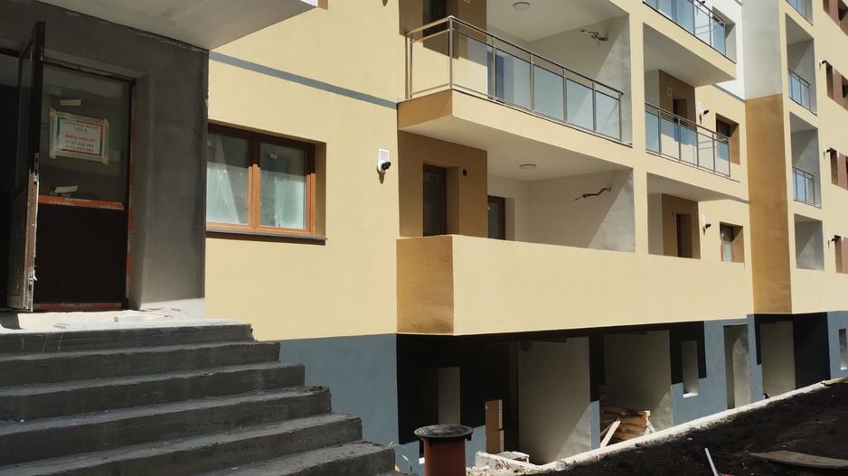 Apartament Decomandat Centrala Proprie Etaj 1 Metalurgiei - Poză 2