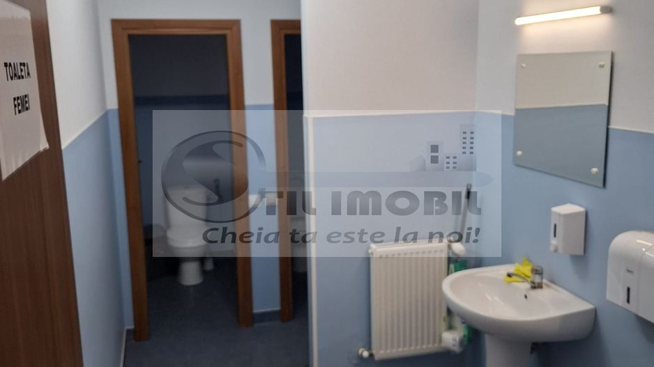 Spatiu depozitare de inchiriat,  suprafata 1600mp +200mp birou - Poză 11