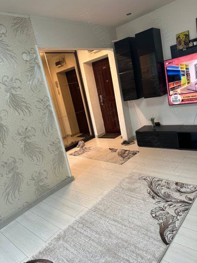 APARTAMENT  LUMINOS METROU STEFAN CEL MARE - Poză 1