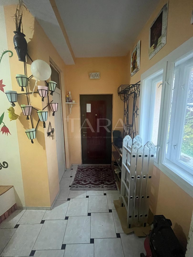Casă cu două apartamente și teren generos în zona Iulius Mall. - Poză 3