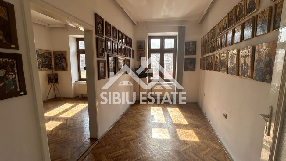 Oportunitate: Cladire de 287 mp în Centrul Istoric al Sibiului - Poză 8