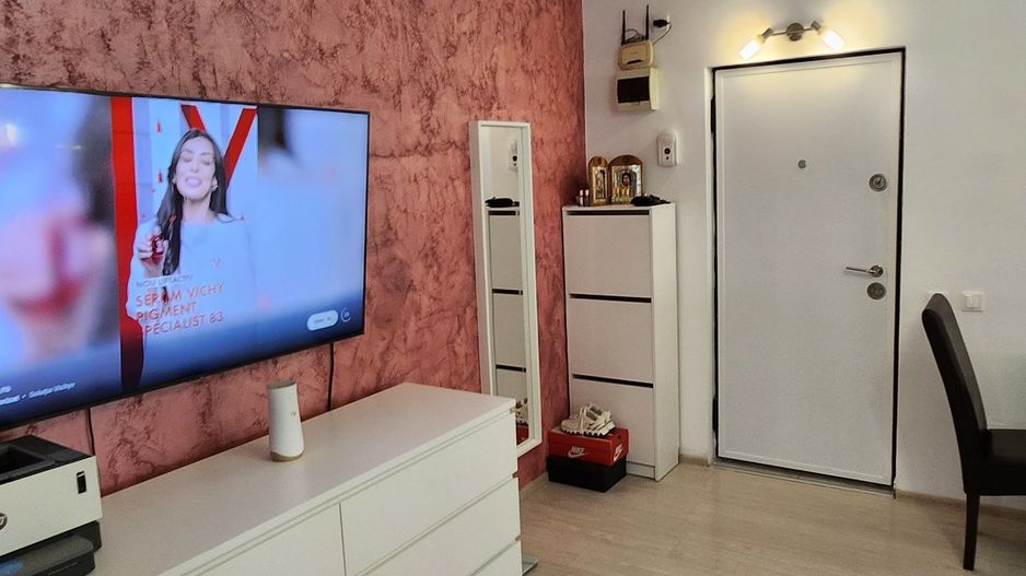 Apartament 2 camere de vanzare - Poză 1