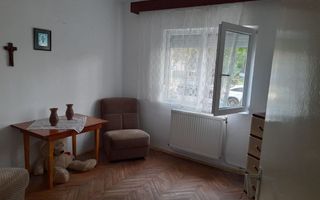 Apartament 3 camere 2 băi pe drumul careiului - Poză 3