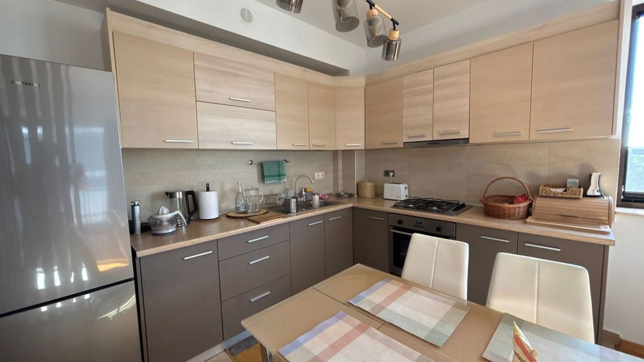 AP. 2 CAMERE PARCARE SI BOXA INCLUSE PRET, MOBILAT, NOU, COMISION 0% - Poză 8