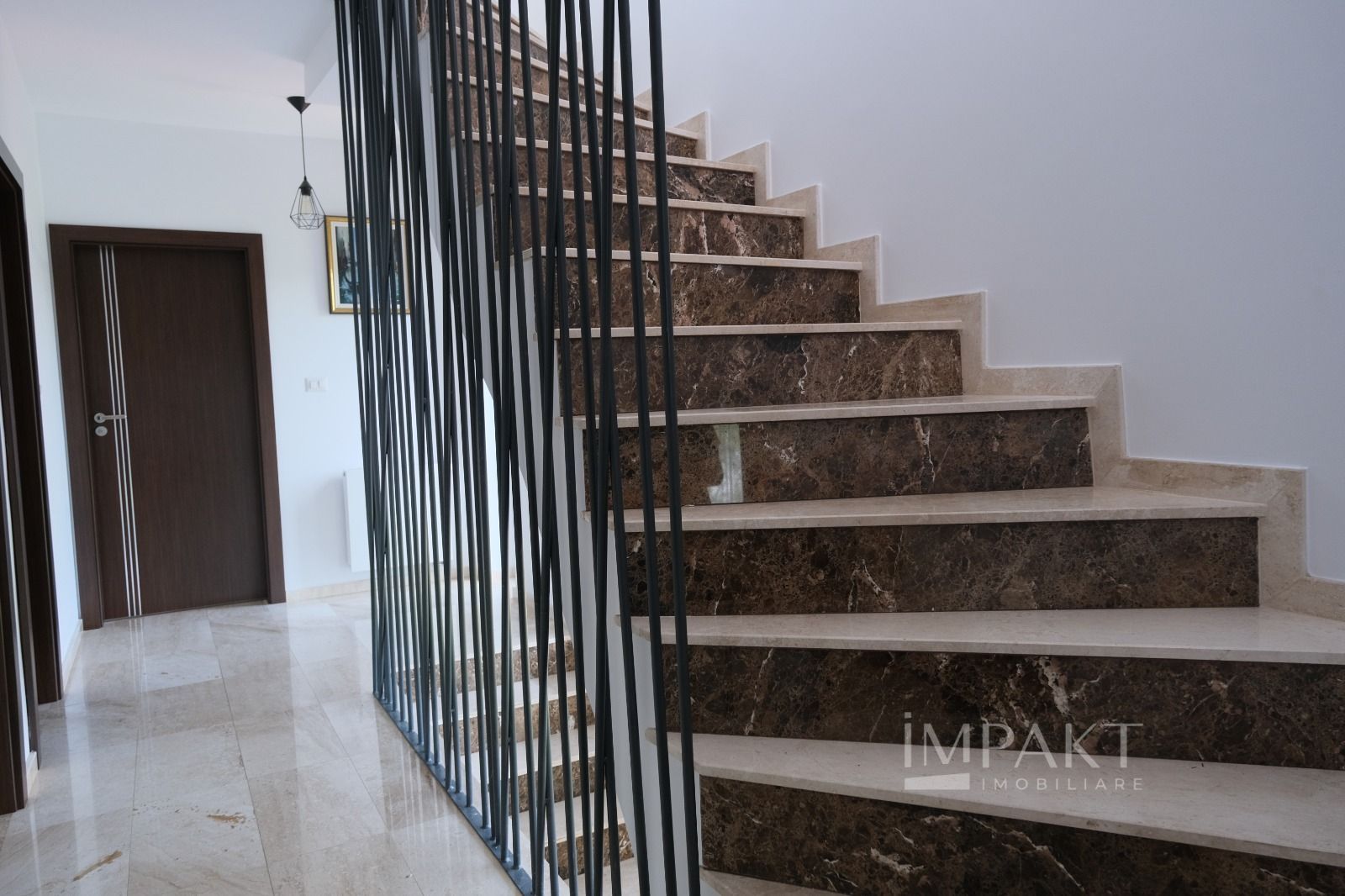 Casa individuala de vanzare, superfinisata, cartier Borhanci! - Poză 17