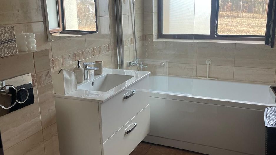 Apartament 2 camere cu Gradina, 53 MP, Zona Buna Ziua - Poză 8