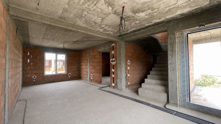 Casa noua de vanzare cu 4 camere, Cihei - Poză 1