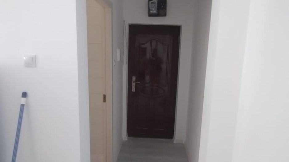 2 CAMERE, BERCENI/RESITA, RENOVAT - Poză 6