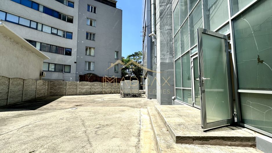 Spatiu comercial stradal *184mp* + curte *260mp* // Grozavesti - Poză 15