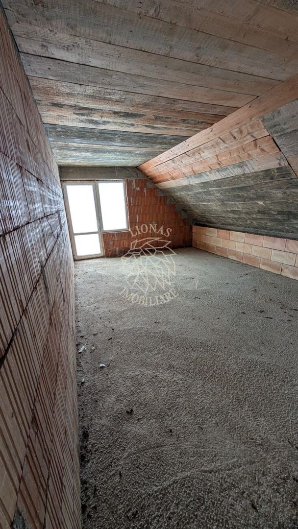 Casa 4 camere 159 mp-teren 500 mp-balcoane+terasa-garaj-Sigmir - Poză 5