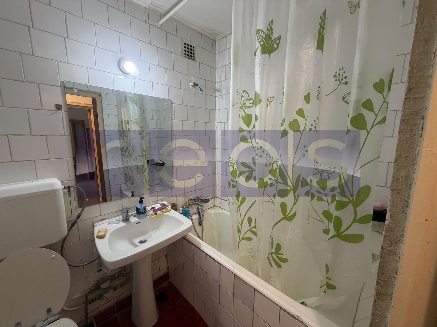 De vanzare 3 camere lângă metrou 1 Decembrie | 67 mp | Etaj 2 - Poză 7