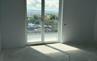 Apartament decomandat | 3 camere | 2 bai | 2 terase | parcare | Junior - Poză 6