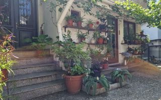 P+M (1000mp), curte (1750mp), 70 incaperi, 35 camere Unirii, multiple destinatii - Poză 9