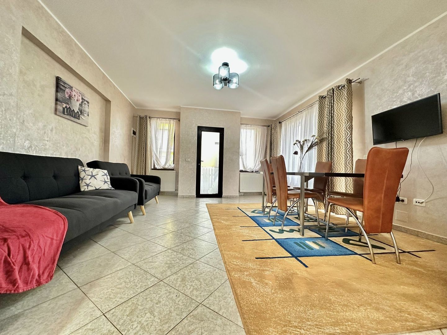 Casă de închiriat – Tohanu Nou, Str. Branului - Poză 2