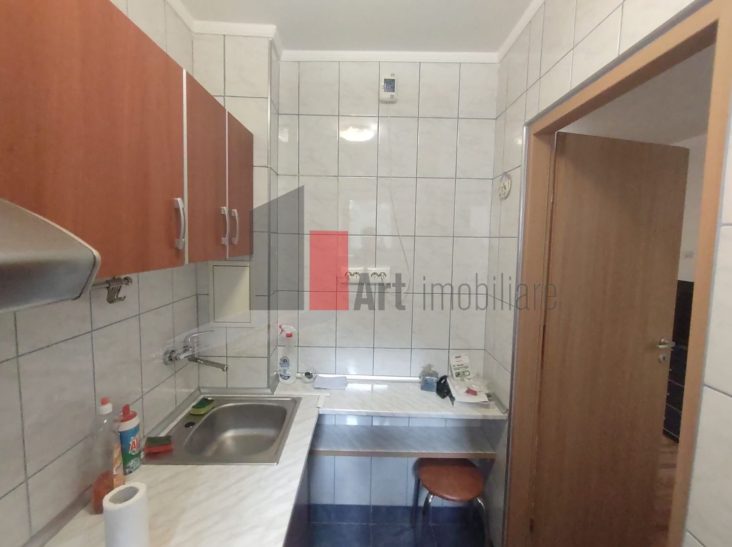 Închiriere apartament 2 camere Apărătorii Patriei - Poză 13
