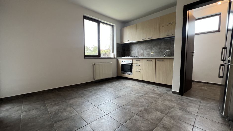 Vila tip Duplex Pipera | 260 mp Utili | Curte Proprie 4 Locuri Parcare - Poză 4