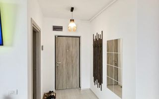 Apartament luminos cu 2 camere, balcon – zona Vox - Poză 8