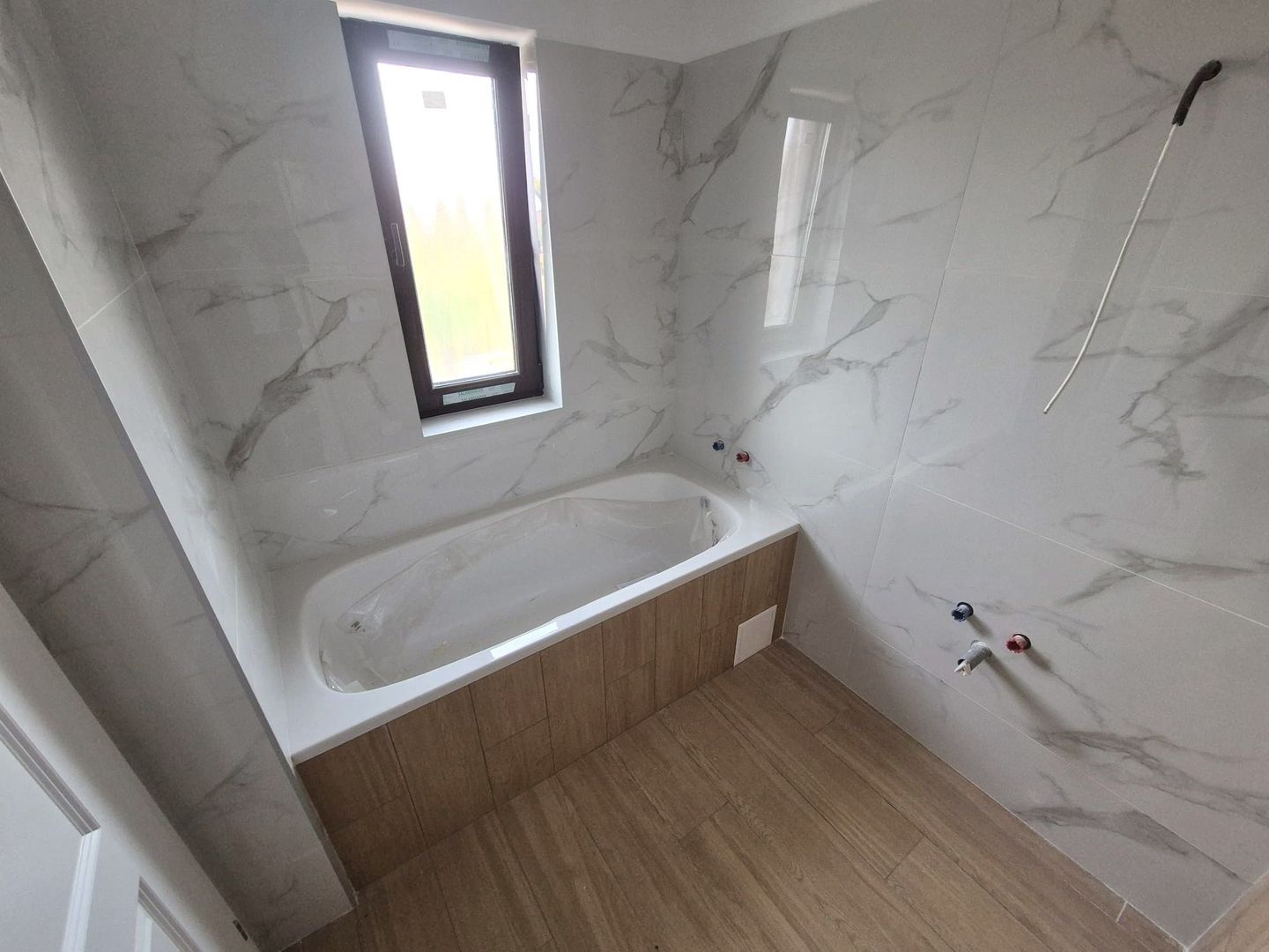 Casa noua individuala, P+E, Cetate, 120 mp, 3 bai - Poză 8